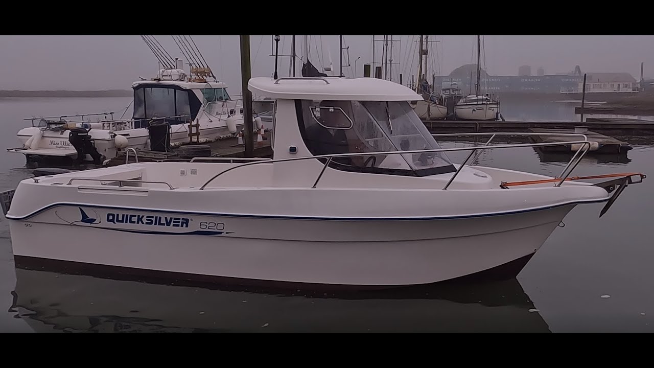Quicksilver 620 wet test. Its a fast boat......(Seaz The Daze)
