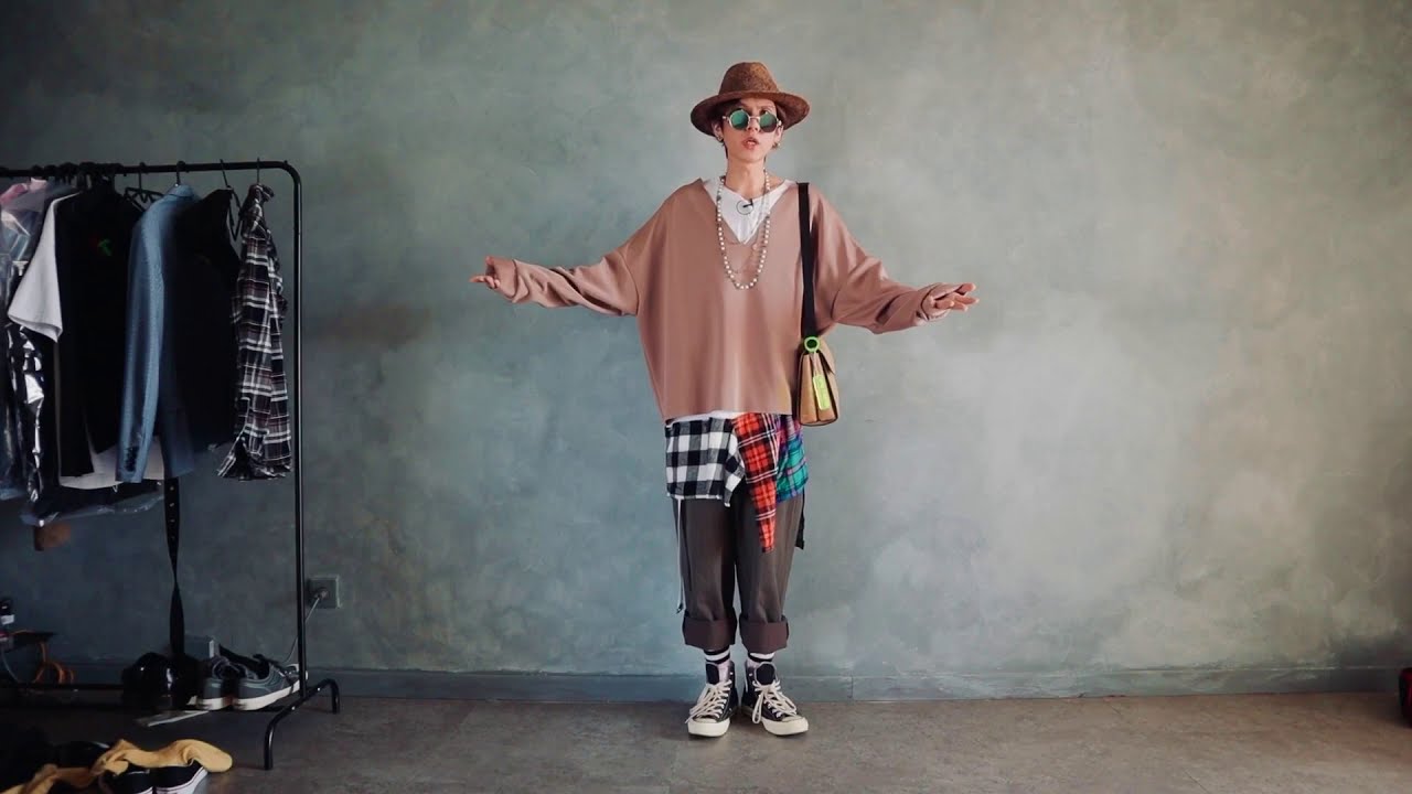 4 CARA STYLE BAGGY / WIDE PANTS