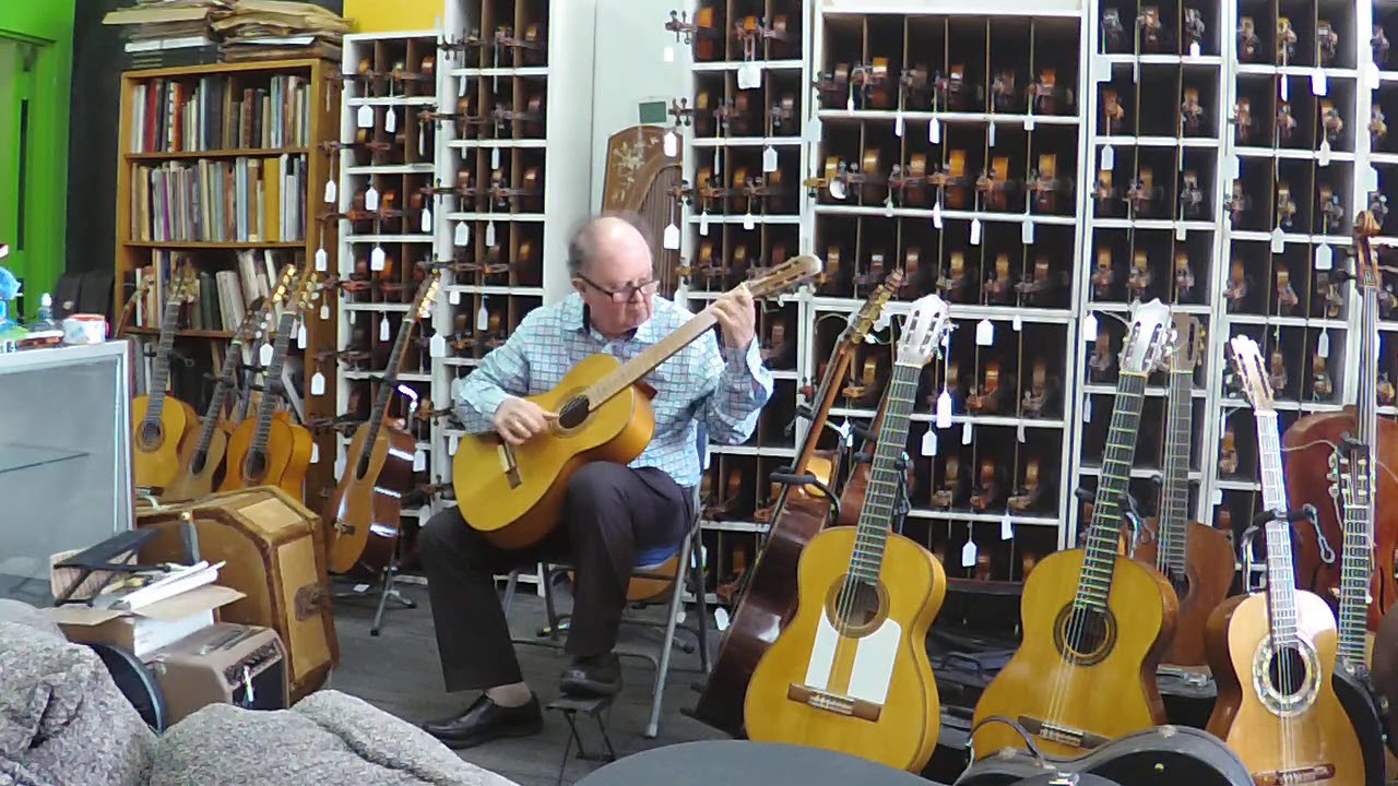 1970 Vicente Tatay Tomas Flamenco Guitar