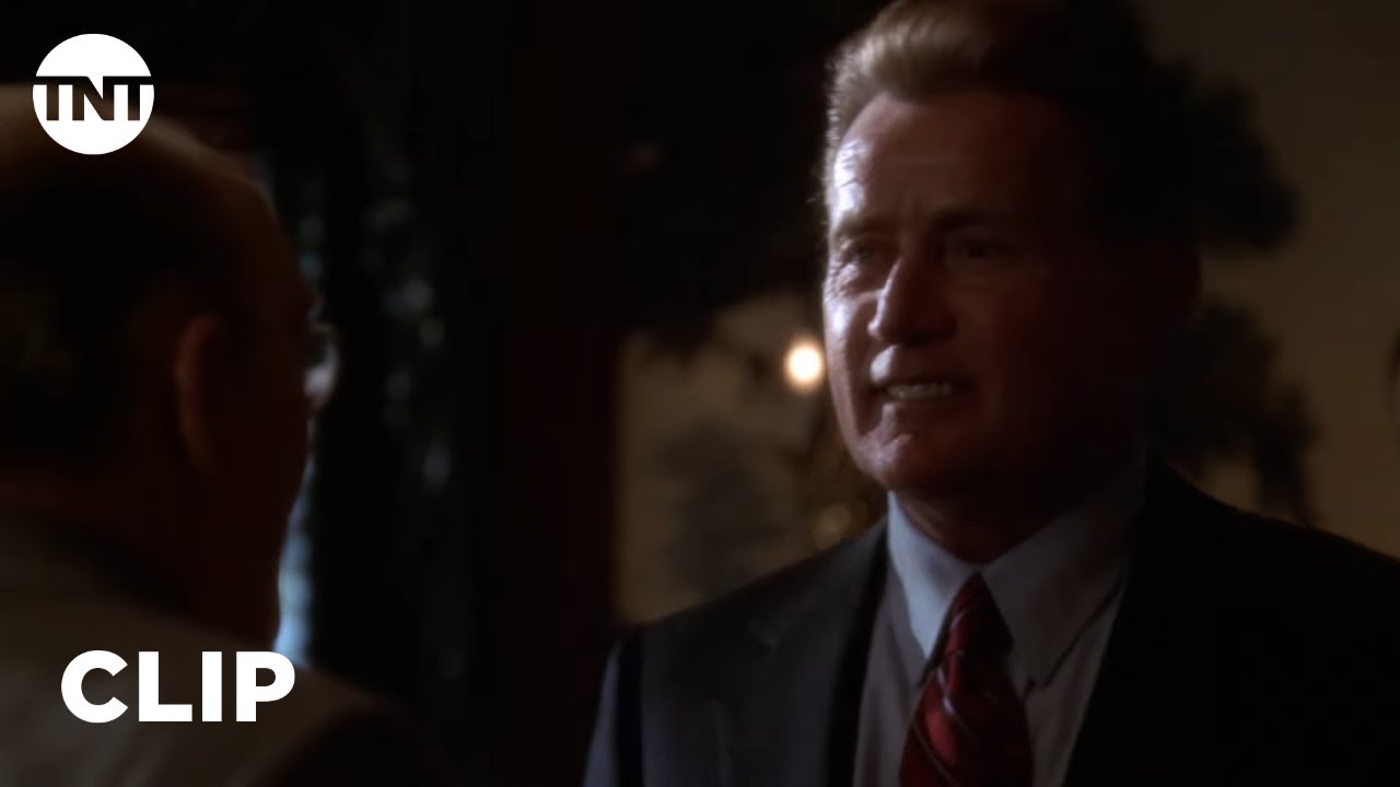 The West Wing: Bartlet's Risky Photo Op [CLIP] | TNT