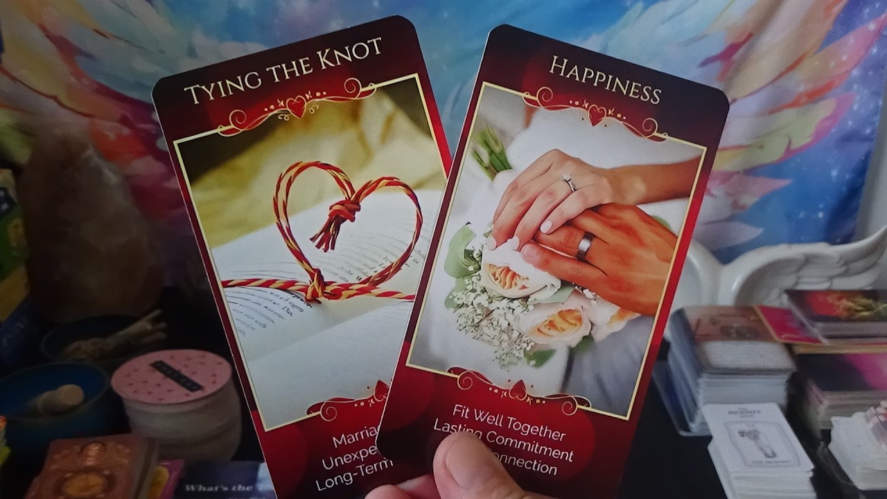 CAPRICORN♑THE PERSON ON YOUR MIND 💕FROM CONFUSED ABOUT THEIR FEELINGS TO BEING COMMITTED TO LOVING U