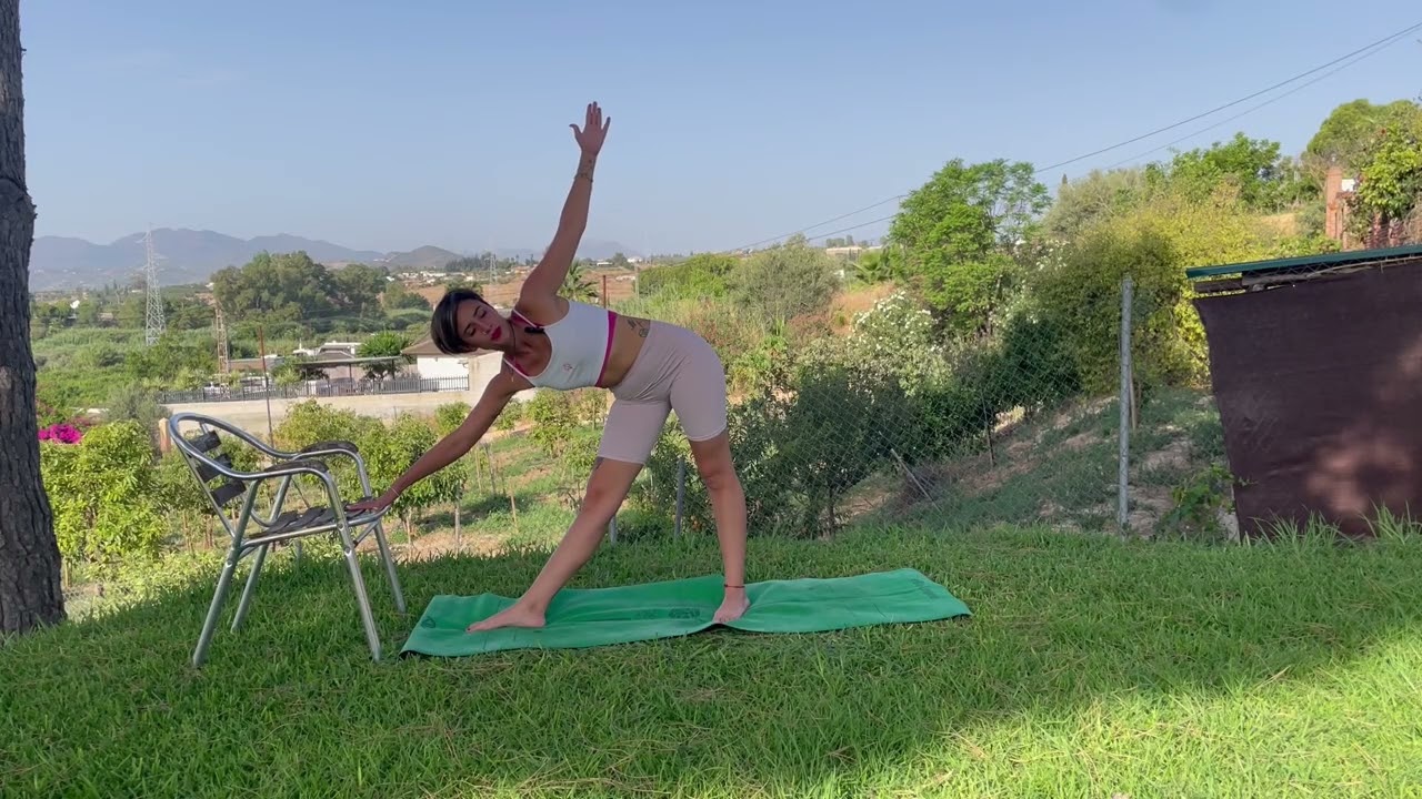 Clase de yoga en silla para personas con movilidad reducida. Bendiciones NAMASTE❤️
