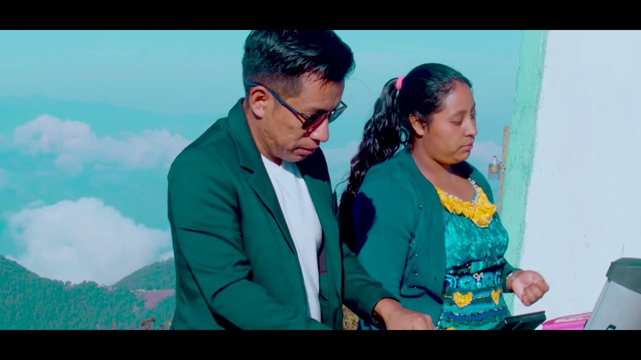 Es Jesucristo la fuente Solista Isabela Pu Tojin Video Oficial Vol.2  y Rony Ordoñez 🎹🎙
