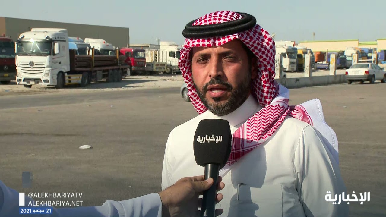 شاحنات أجنبية تنقل البضائع بين مناطق #المملكة بشكل مخالف