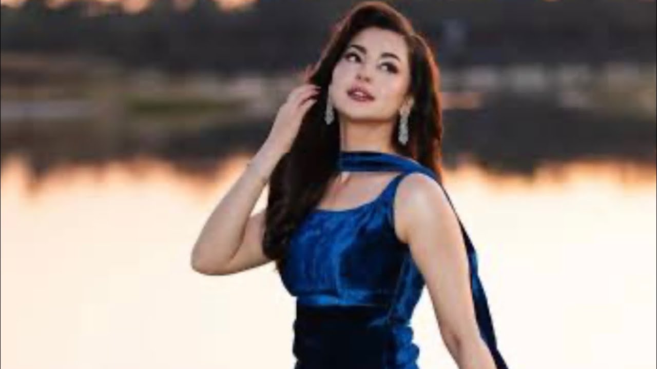Hania Amir Viral Pure French Velvet Dress| Designer Organza Zariwork Frock | Design By Sanafabrics 
