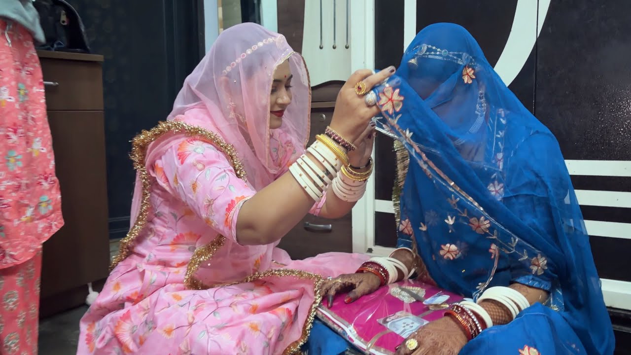 नयी बिंदनी की मुंह दिखाई..Rajputi Wedding Grah Pravesh | Rituals | Nitu Rajawat #Vlog 