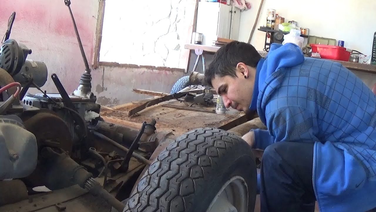 CHASIS | Parte 1: Desmontar motor, caja de cambio y sistema de amortiguación. Citroen 2cv AZU 1964