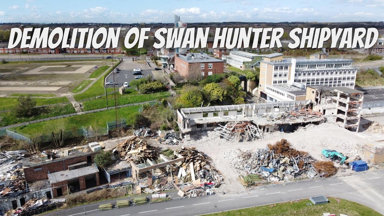 Demolition of Swan Hunter Shipyard in Wallsend - River Tyne - Newcastle - (April 2022)