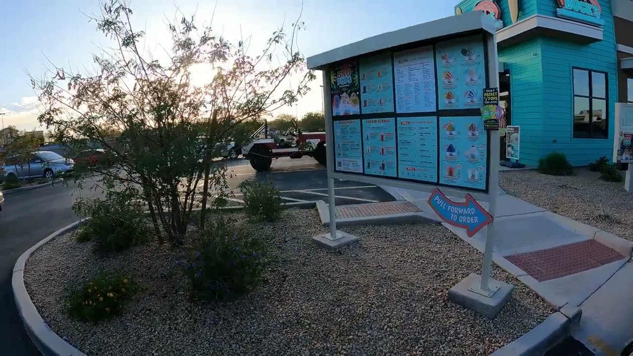 Bahama Buck's Drive-Thru, Cherry Bomb Pop Sno Pop, 17470 N Porter Rd, Maricopa, Arizona 1 April 2023