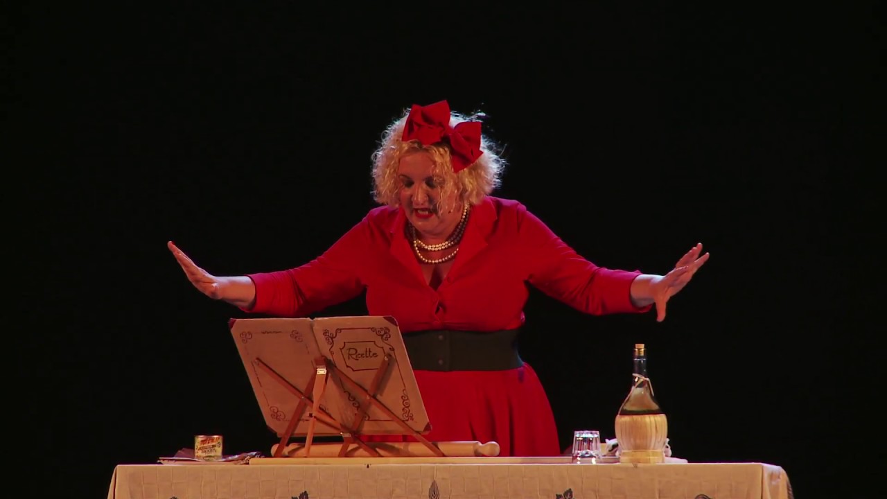 Maria Pia timo da Doppio Brodo  Show - Cappelletti o Tortellini