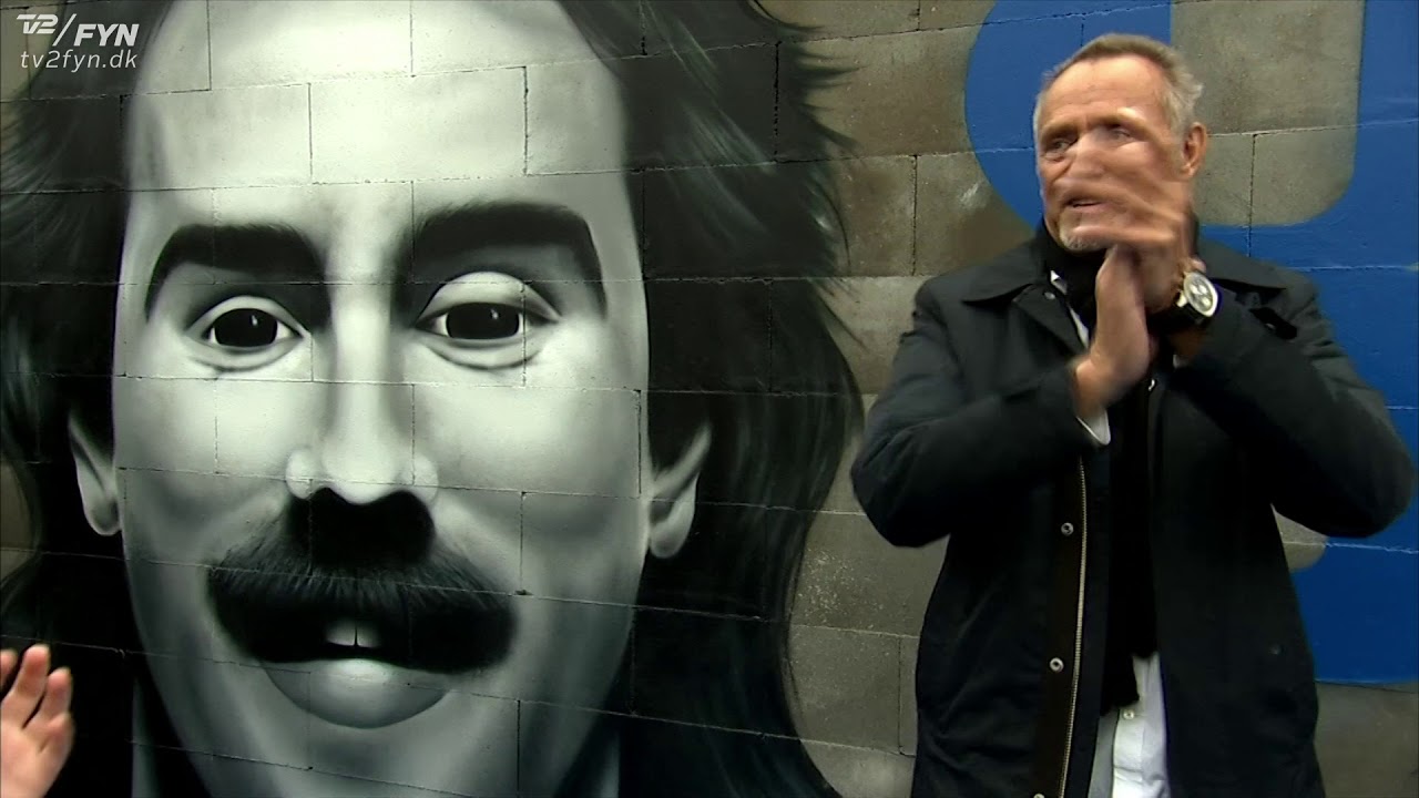 OB hylder Lars Høgh: Legenden får sin egen mur