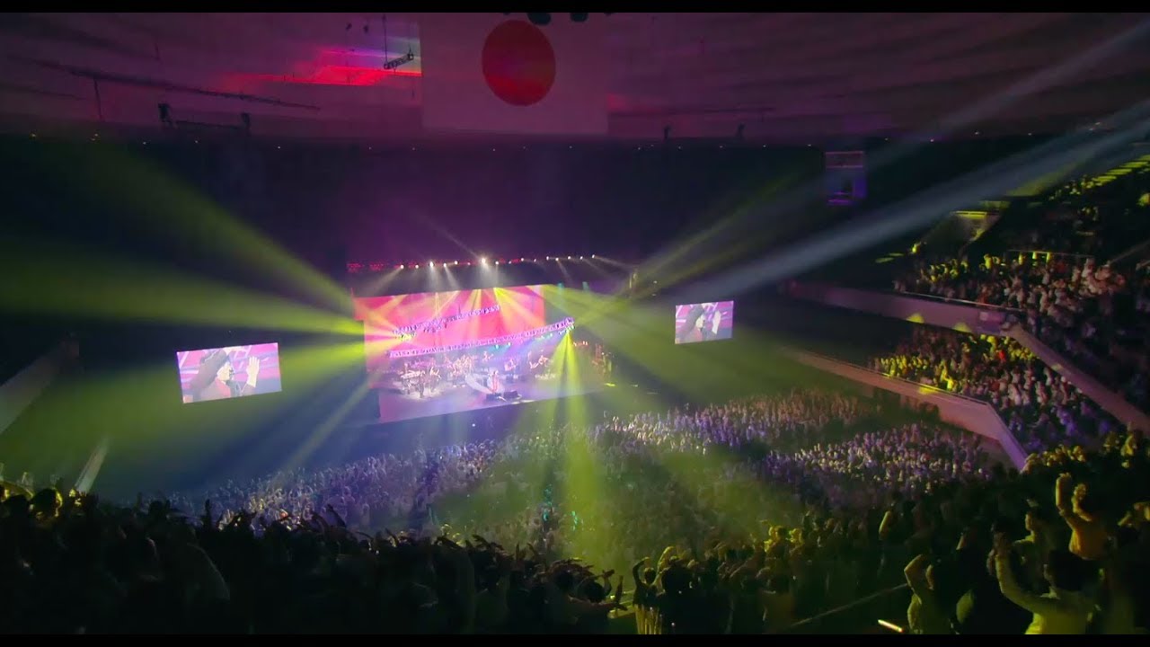 「Young Man (Y.M.C.A.) 〜YAH YAH YAH」（ASKA CONCERT TOUR 2019 Made in ASKA -40年のありったけ- in 日本武道館）