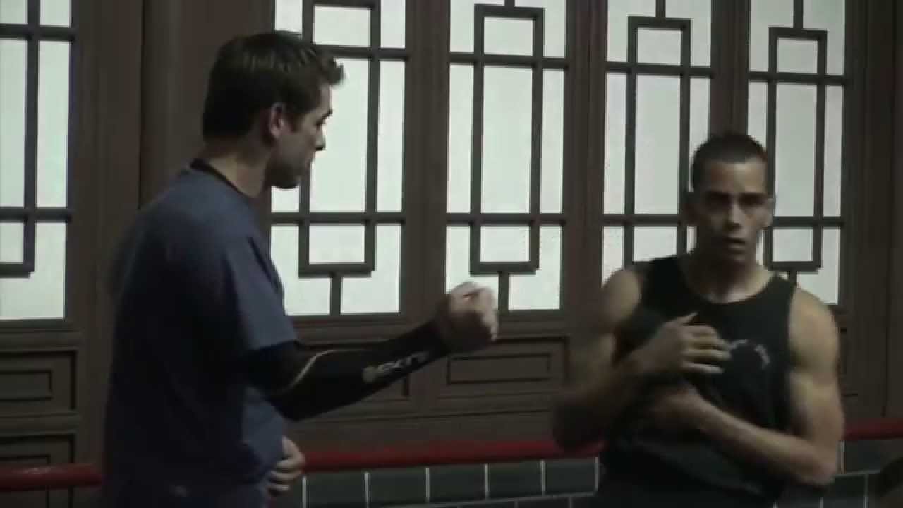 Glen Levy's Hammer Fist fa jing demonstration...OUCH!