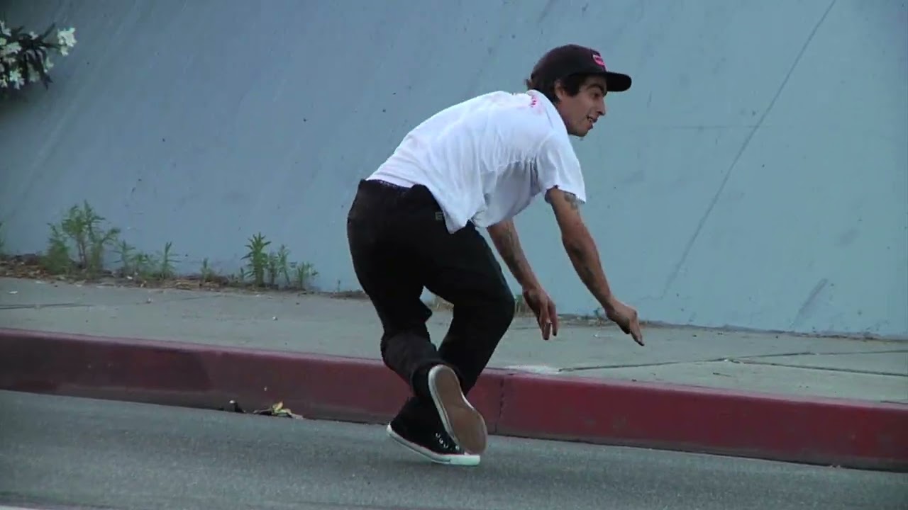 MILTON MARTINEZ KICKFLIP THE CARWASH ALL ATTEMPTS FILMED BY:AUSTIN AYUB