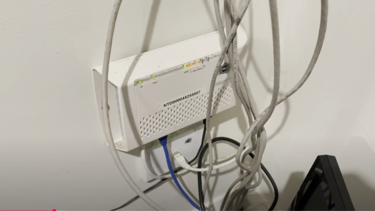 NBN Fixed Wireless FAIL: Business Offline for 2 Weeks & Dodo Can't Explain Why!