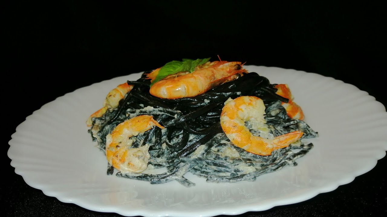 #linguini_nero مكرونة سباكيتي السوداء خطيرة😋جربيها اتولي مطلوبة ليك العشاء