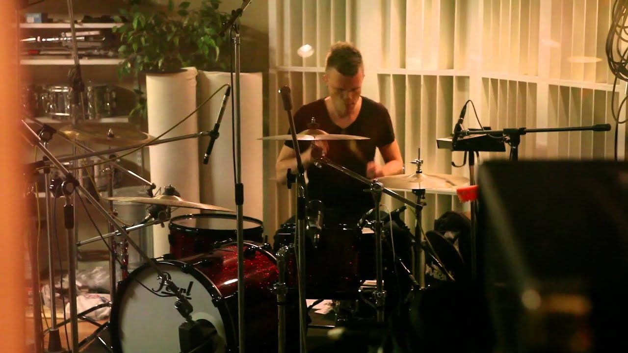 The Rasmus - Somewhere (Official Video)