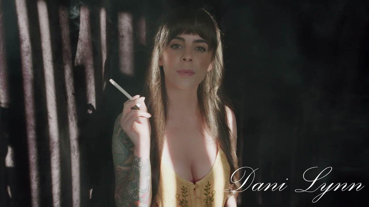 Smoking Marlboro Gold 100s in Sun Dress
