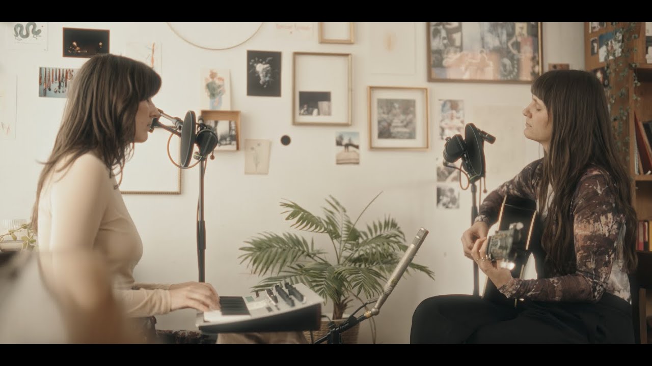Lucia Leena - Pocket, Keys (Live Session)
