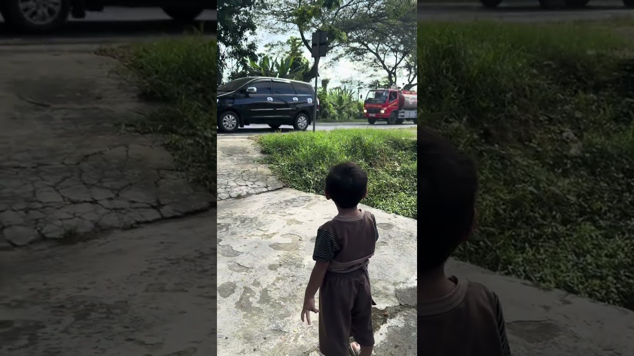 Terjadi Kebakaran, tiba tiba banyak pemadam kebakaran lewat depan rumah