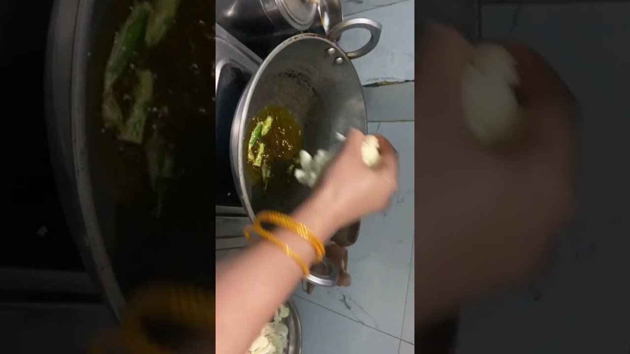 Haji fresh gobhi bhaji aur sadi roti…. 