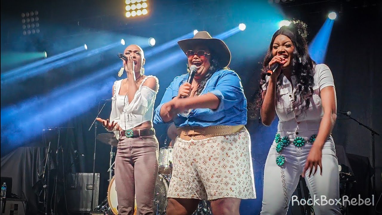 Chapel Hart Live in Oxford MS 2023