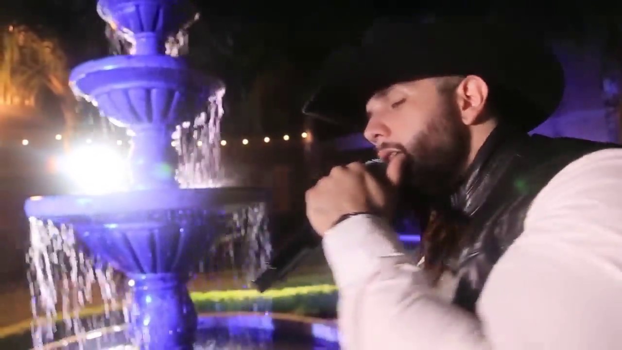 Carin Leon   A Través Del Vaso En Vivo Con Banda / patrocinado por tunamex boots y vaqueros777