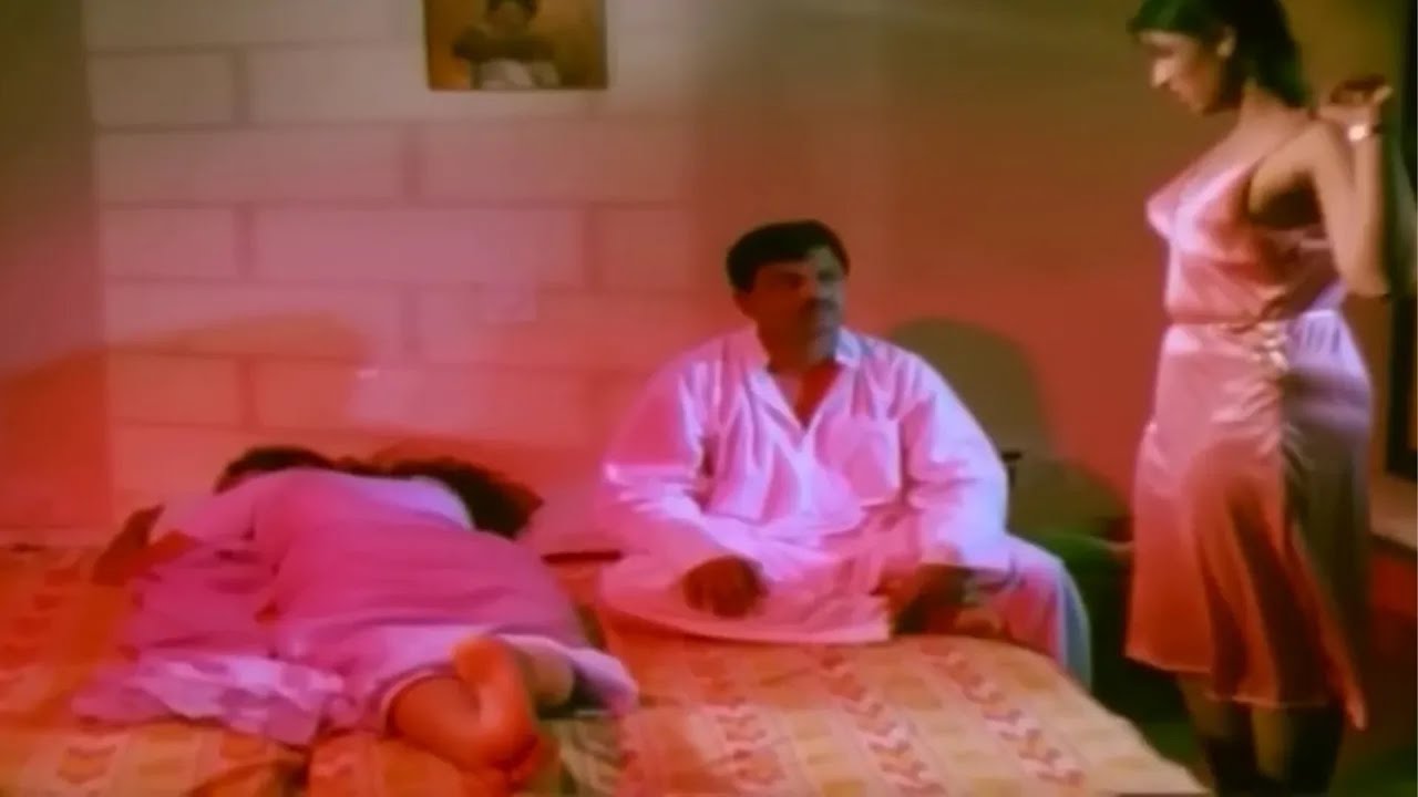 ചേച്ചി ഉറങ്ങാൻ കാത്തു നിൽക്കുകയായിരുന്നു, ചേട്ടന്റെ കൂടെ കിടന്നോട്ടെ Vilayattu Ponnu | Big One Media