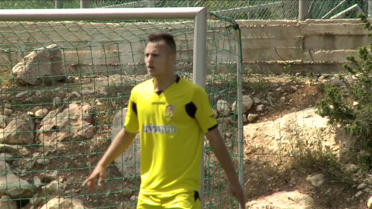 מגזין הנוער - ערוץ הספורט, כתבה על בית