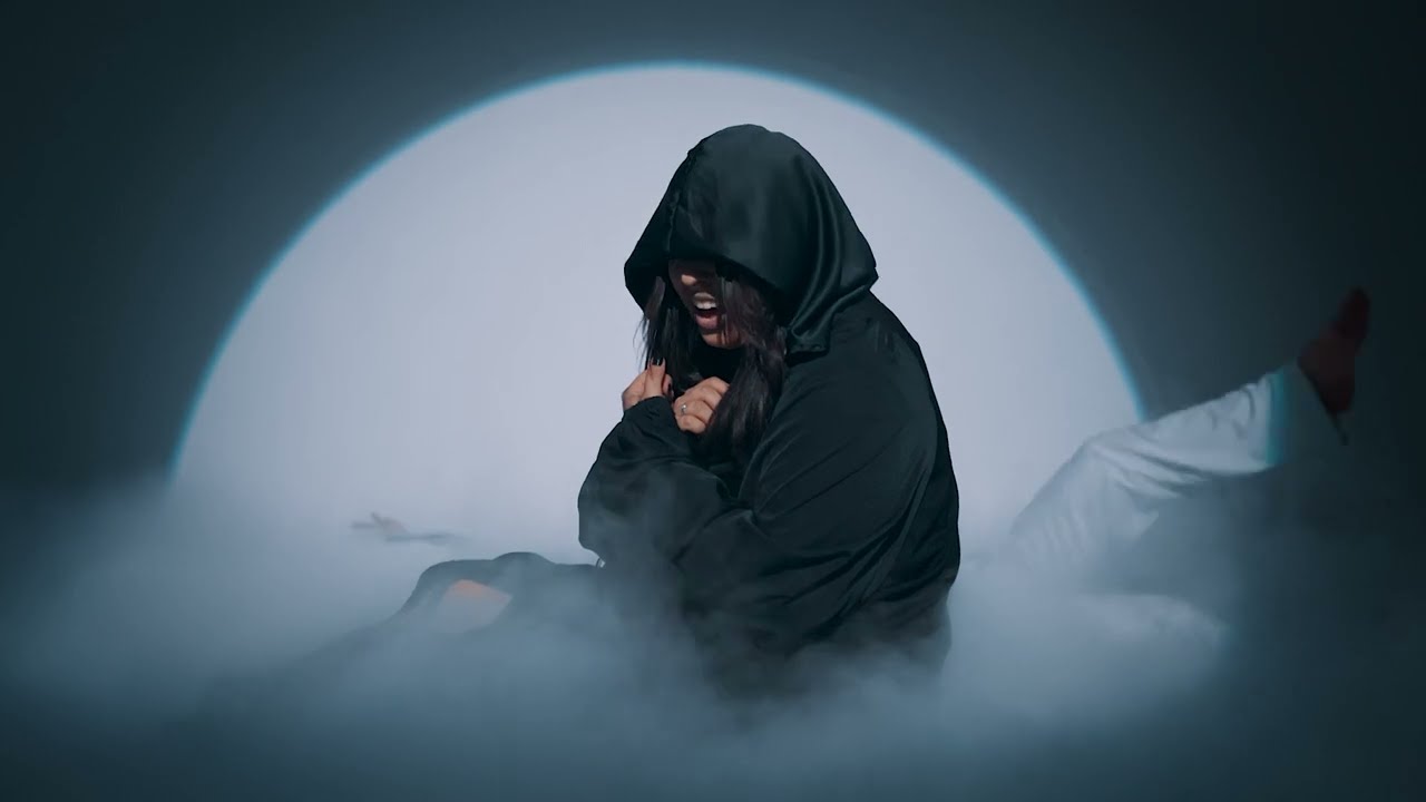 Dominika Kwiatkowska - To ja? (prod. Tabb) (Official Music Video)