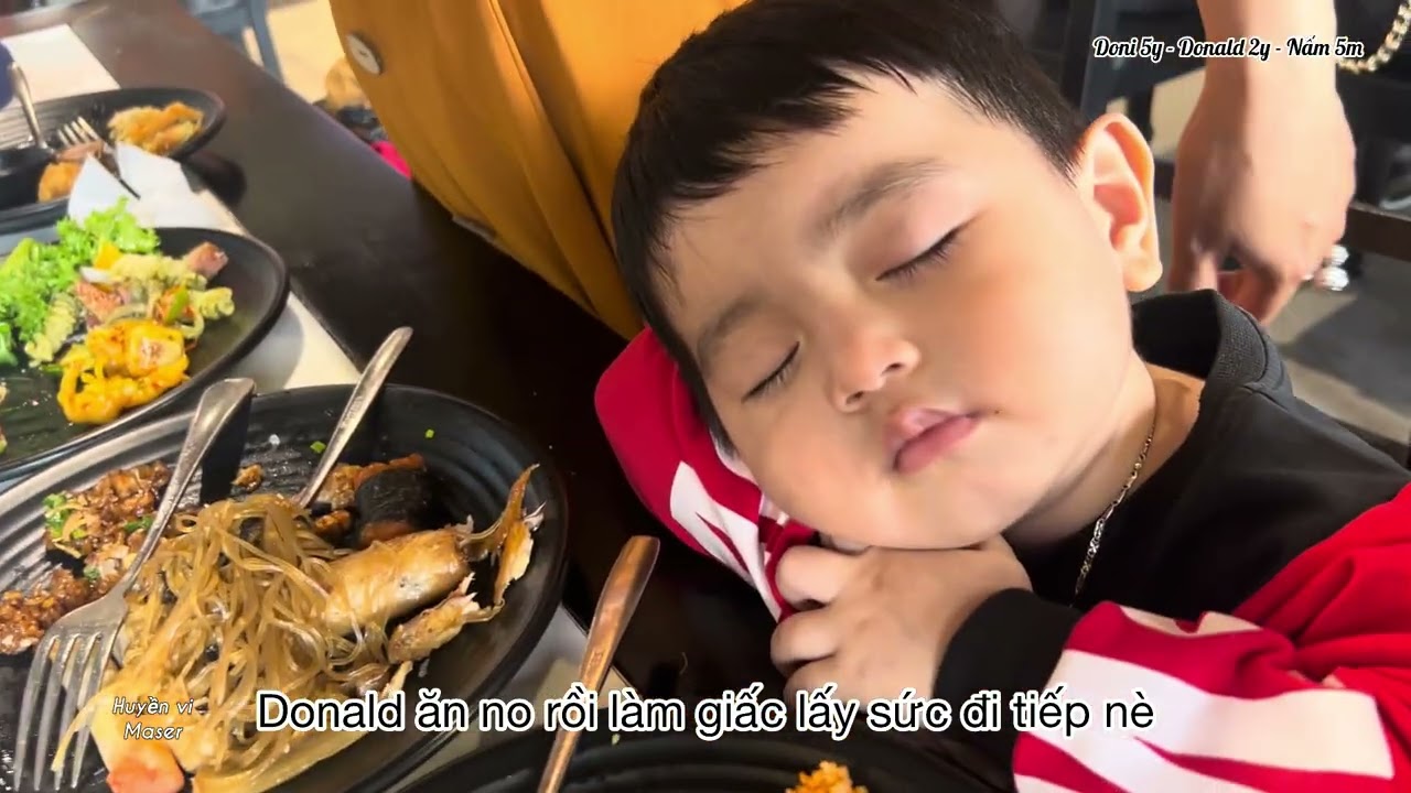 Kỉ Niệm Núi Bà Đen Cùng Gia Đình
