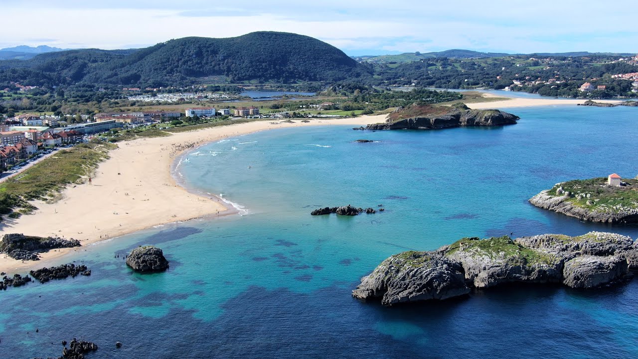 Camino de la Costa y playa de Ris en Noja (Cantabria)