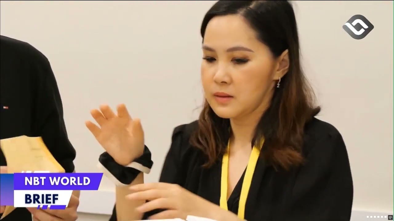 THAIS BACK NEW CONSTITUTION IN LANDSLIDE REFERENDUM VOTE