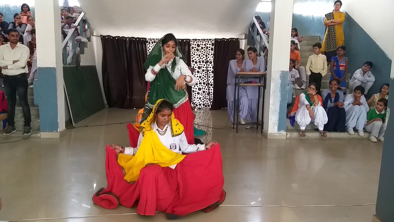 Khote Upar Kothri Dance video