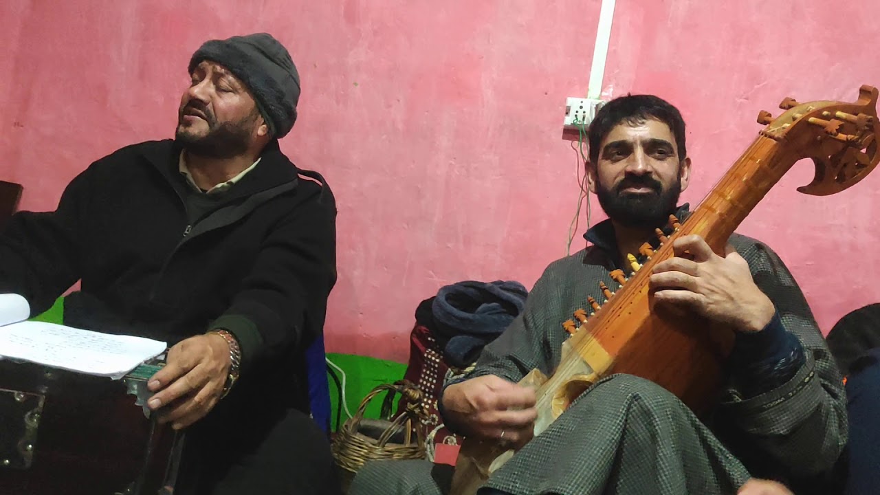 Gulzar Ahmad Ganaie.....contact..(8825091327)kalami shamas faqeer