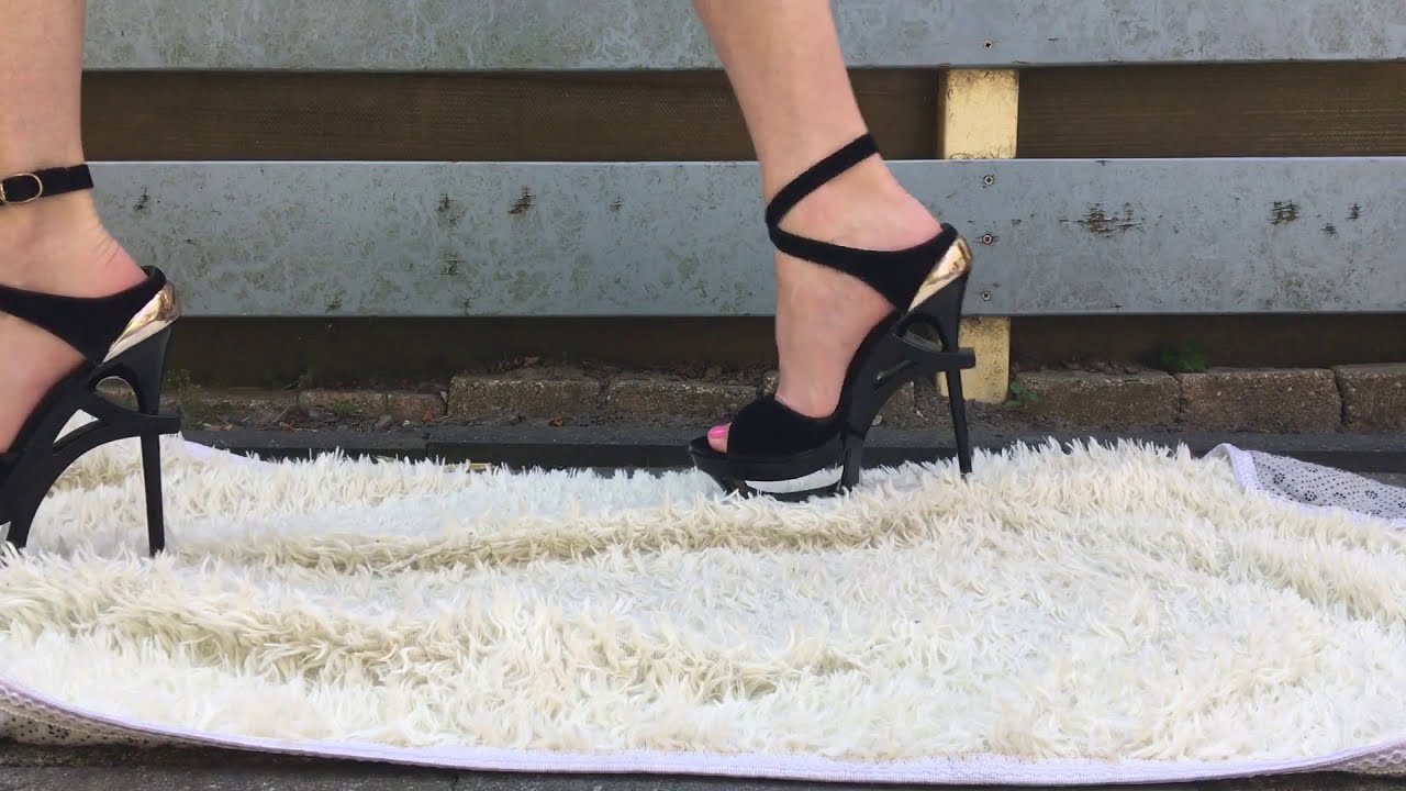 Sexy high heels - By Denise