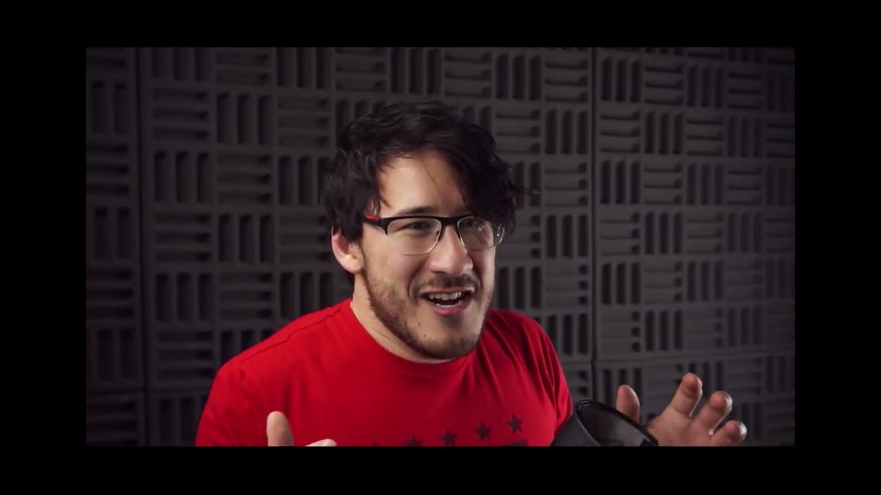 Hello everybody my name is Markiplier and i am officially back (extended)