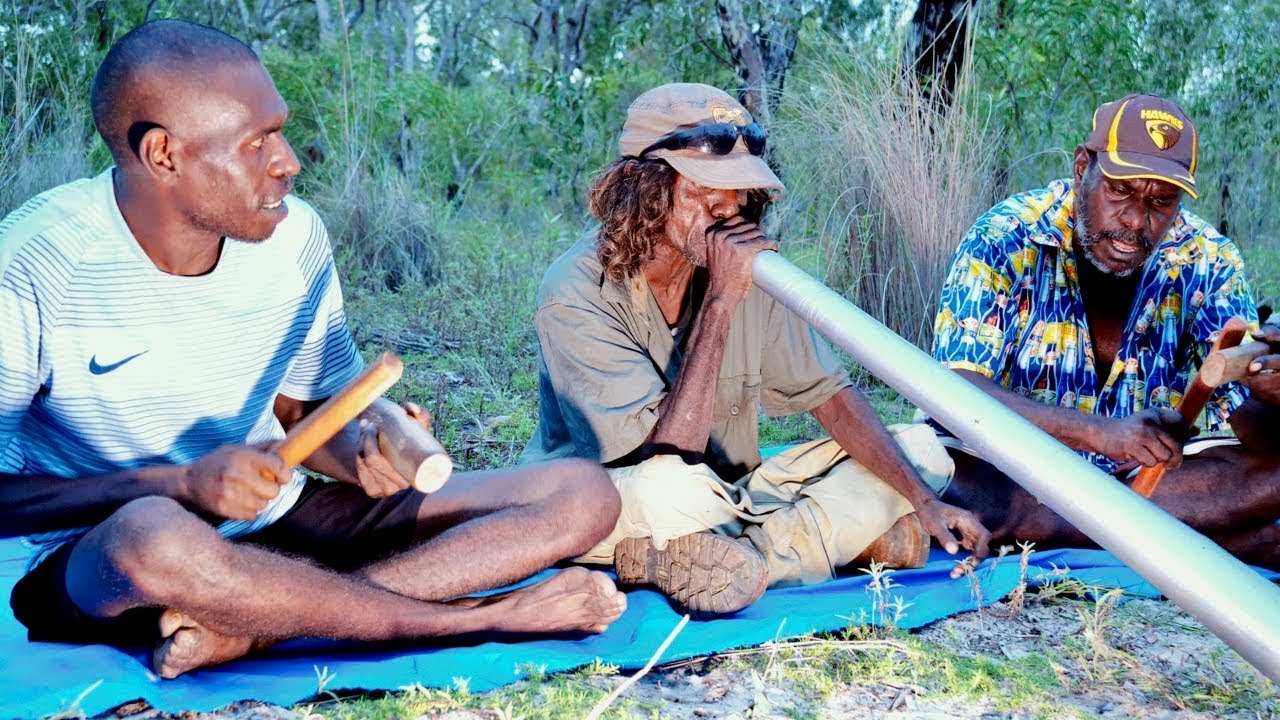 Dhalagurru - Gugu (water) -  Jambalmurru & Alawayu Nunggarrgalu