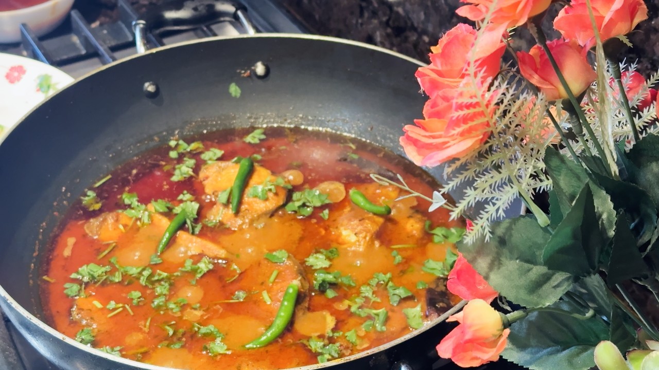 Machli Ka Salan Recipe | Masaledar Fish Curry | Dhaniya Methi Style