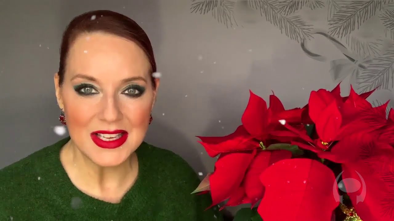 Hathor Hosts TV Christmas Special