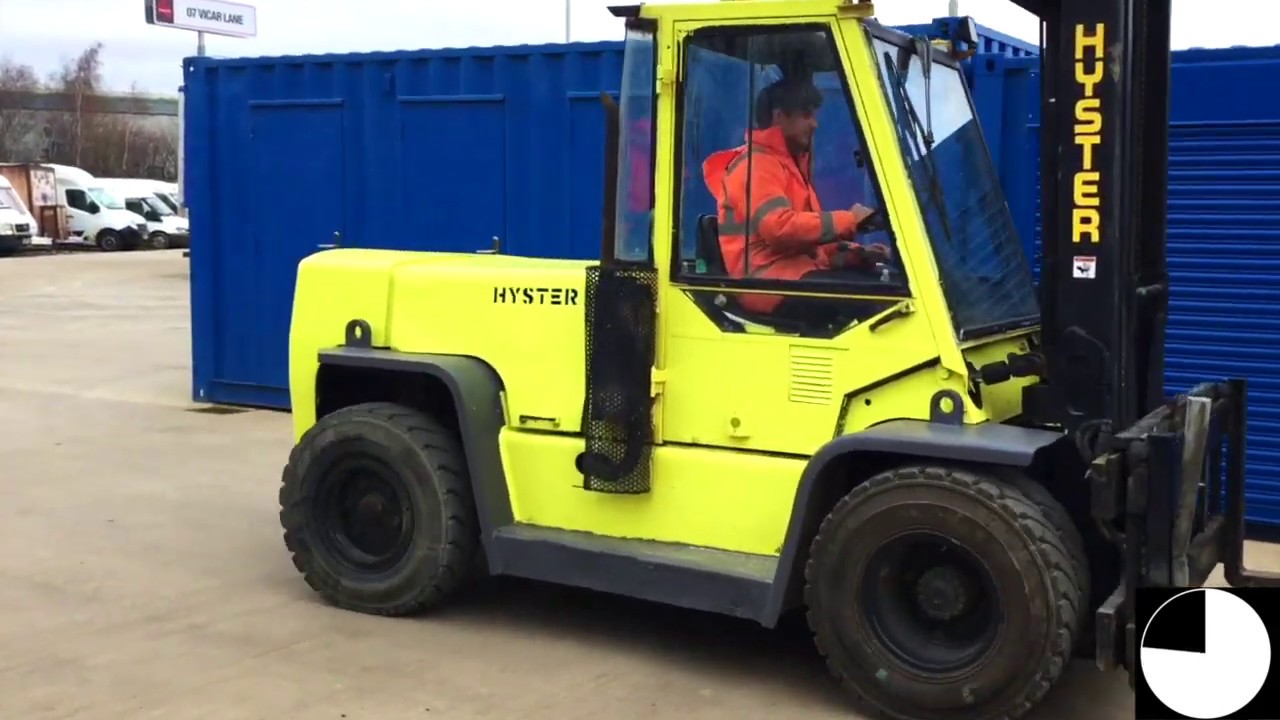 Fork Truck, Lifting Made Easy | Self Storage Leeds