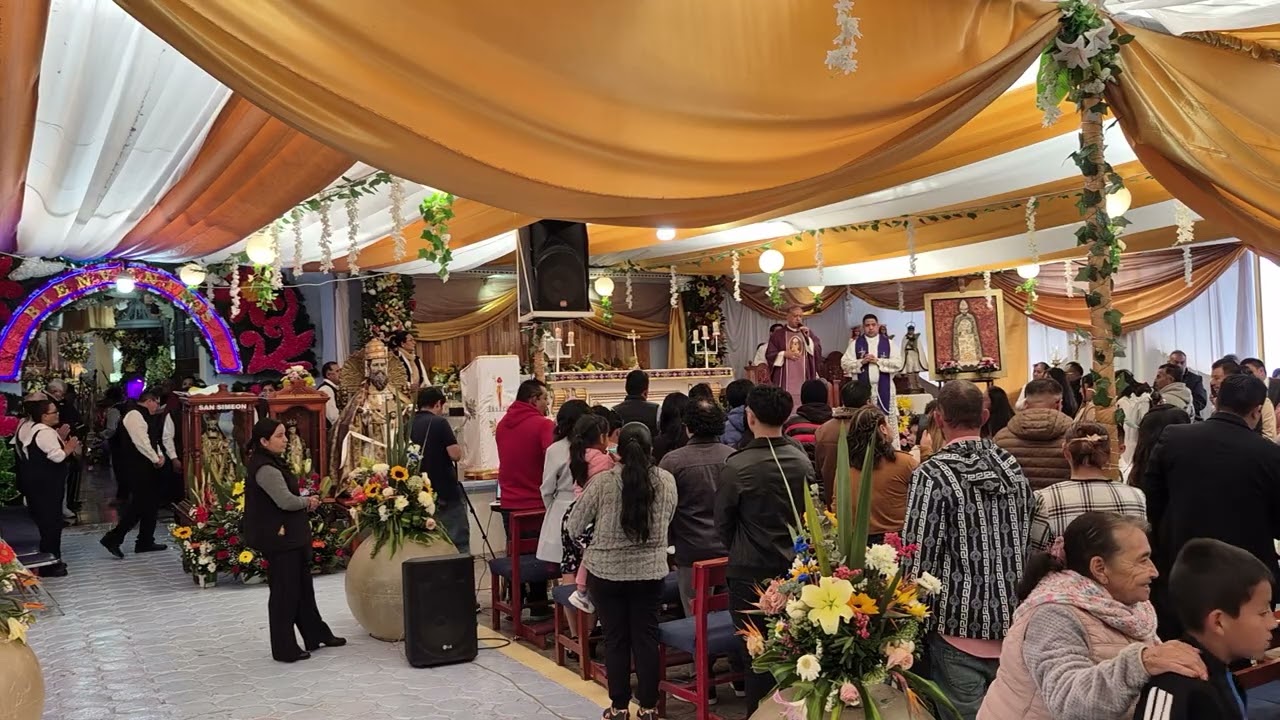 Misa de fiesta patronal en San Simeon Xipetzinco en honor a San Simeon Obispo