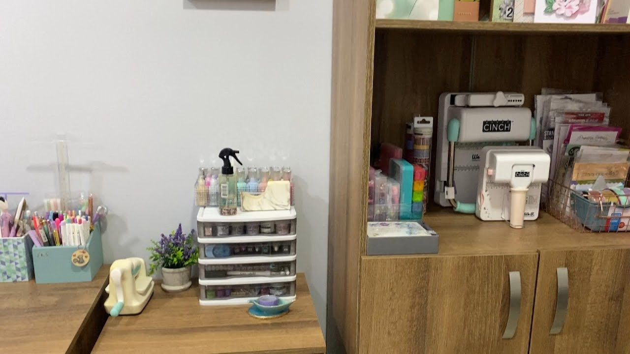 Scraproom tour - mi pequeño espacio creativo 2022 y 2023