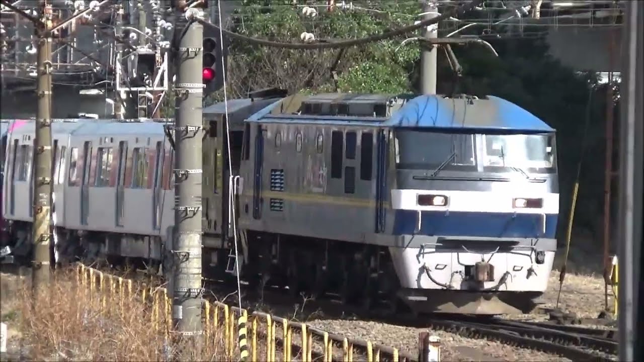 2026年3月7日都営大江戸線　12-951F日本車両発送　甲種輸送根岸駅にてEF210牽引到着　神奈川臨海鉄道ディーゼル機関車牽引発車を撮影しました