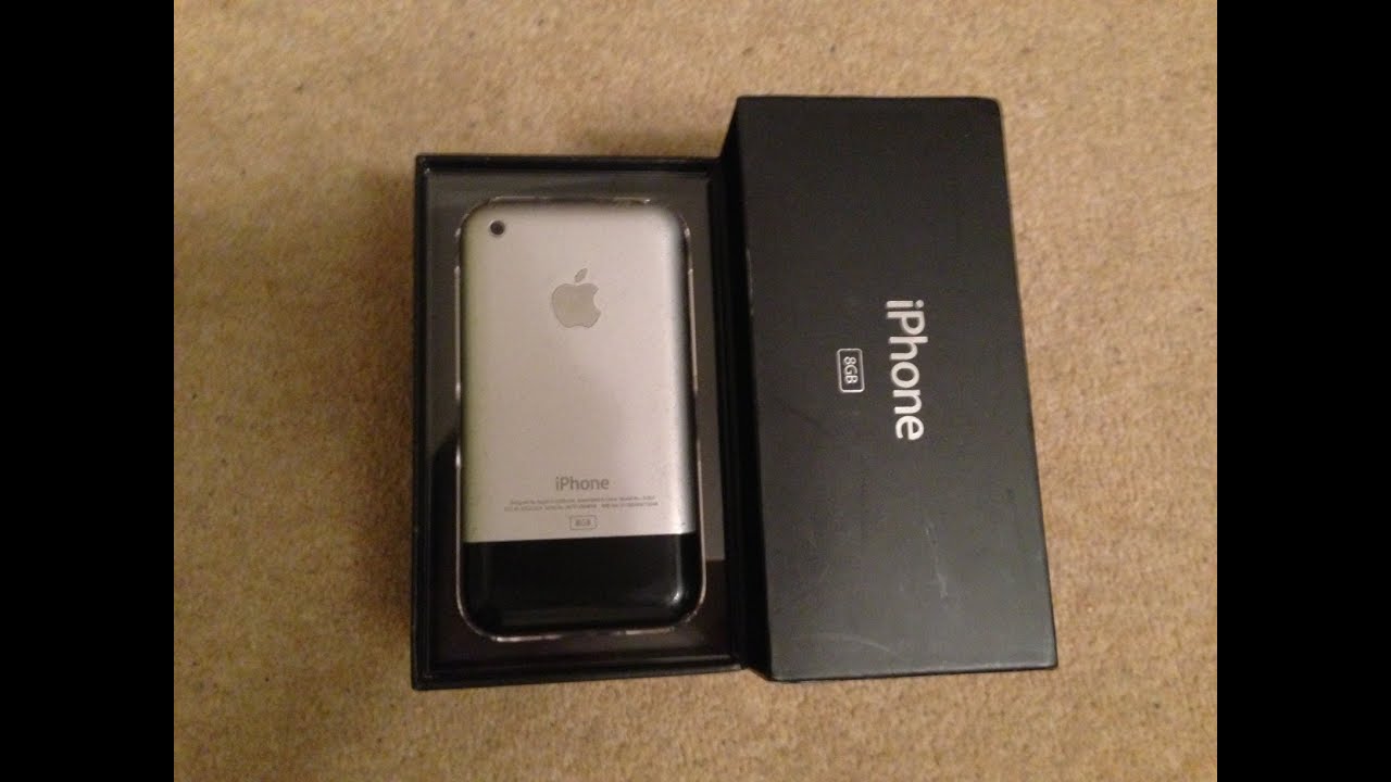 Unboxing: iPhone 1st Generation 8GB