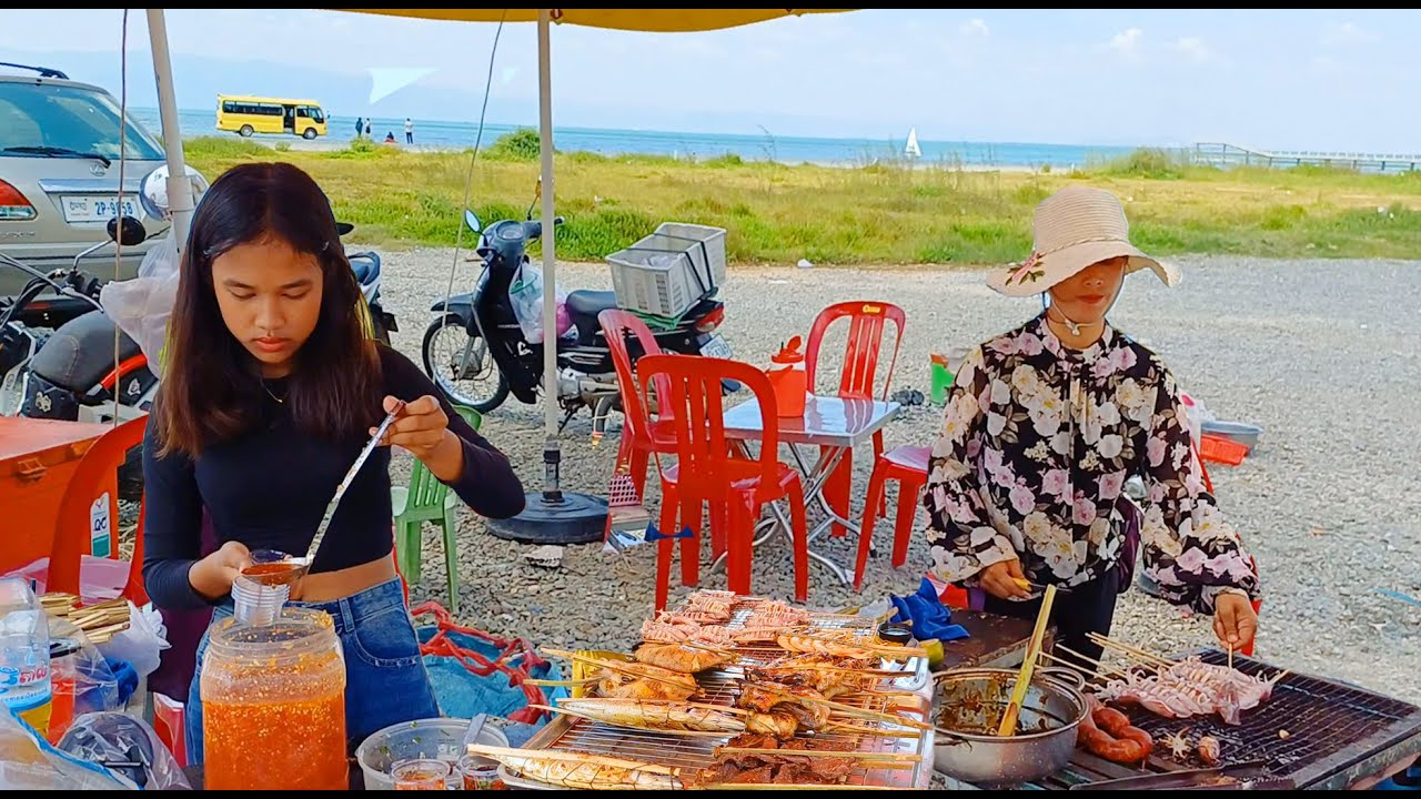 Best Countryside Street Food at Crab Market, Kep Province - Seafood, Squid, Shrimp, Fish, & More