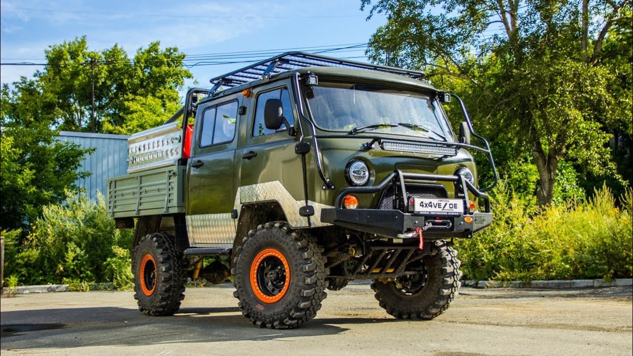 Злая буханка - тюнинг УАЗ Бизон на 36 колесах.