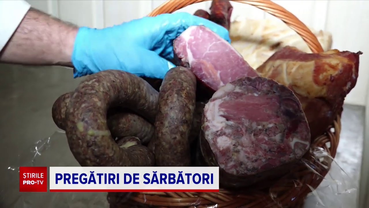 Produsele tradiționale din carne, la mare căutare anul acesta. ”Ținem să fie naturale”