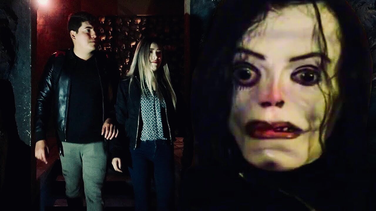 Invocamos al Ayuwoki en museo de cera embrujado | Ep 2