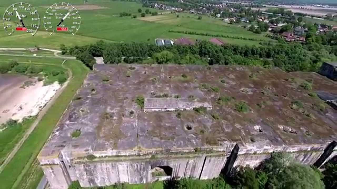DJI Phantom - U-Boot Bunker Valentin in Bremen